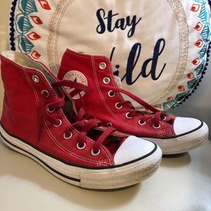 Converse Chuck’s Red high tops Ms6/Ws8 Eur39